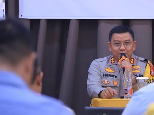 AKBP Henky Diskusi Bareng 5 Paslon Pilwalkot Pekanbaru, Bahas Kondisifitas
