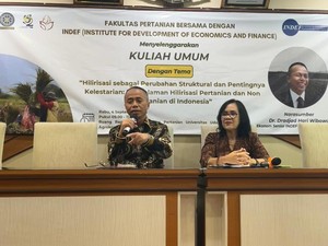 Isi Kuliah Umum di UNUD Bali, Ekonom INDEF Paparkan Pentingnya Hilirisasi