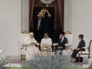 Veranda Talk, Jokowi dan Paus Fransiskus Bincang Santai di Istana Merdeka