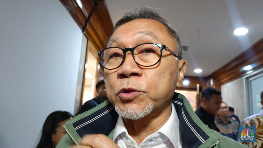 Mendag Zulkifli Hasan saat ditemui di Gedung DPR RI, Rabu (4/9/2024). (Cnbc Indonesia/Martya Sari)