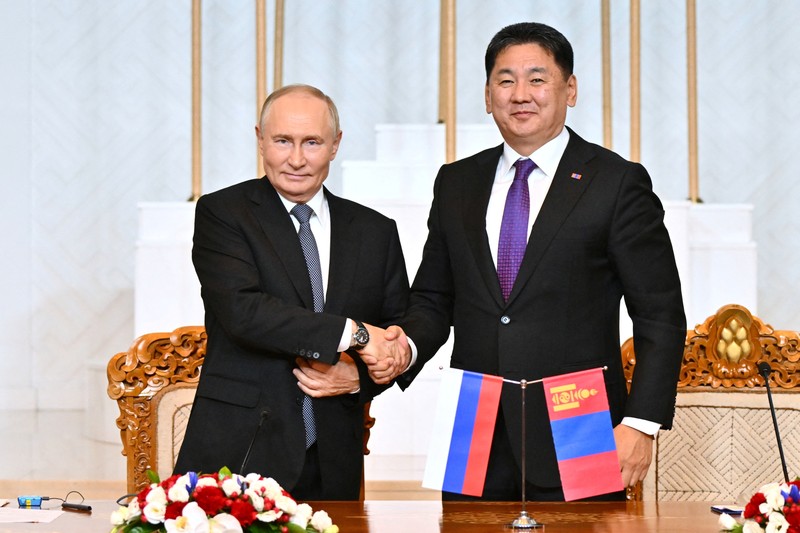 MONGOLIA-RUSSIA/PUTIN Russian President Vladimir Putin and Mongolian President Ukhnaagiin Khurelsukh attend an official welcoming ceremony in Ulaanbaatar, Mongolia September 3, 2024. Sputnik/Vyacheslav Prokofyev/Pool via REUTERS ATTENTION EDITORS - THIS IMAGE WAS PROVIDED BY A THIRD PARTY.