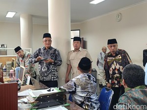 Pansus Haji DPR Ungkap Hasil Temuan Usai Sidak Kantor Kemenag Bogor