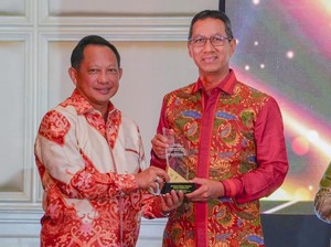 Upaya Heru Budi Jaga Inflasi di Jakarta Diapresiasi Penghargaan Kemendagri
