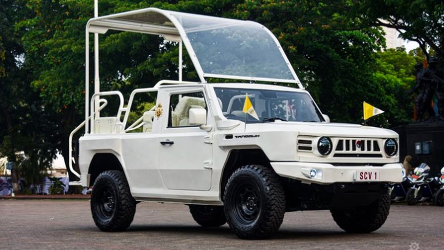 Popemobil Paus Fransiskus buatan Pindad. Foto: Doc. Pindad