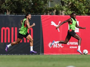 CEO Milan: Insiden Leao-Theo Dibesar-besarkan