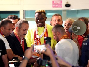 Galatasaray Resmi Datangkan Osimhen dari Napoli