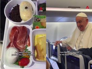 Ini Menu Makanan di Pesawat yang Ditumpangi Paus Fransiskus saat ke Jakarta