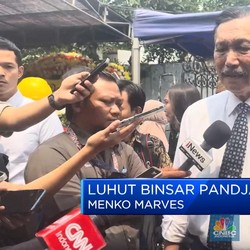 Luhut Mengenang Faisal Basri: Kita Berbeda, Tapi Kita Tetap Teman