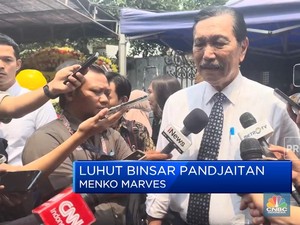 Luhut Mengenang Faisal Basri: Kita Berbeda, Tapi Kita Tetap Teman