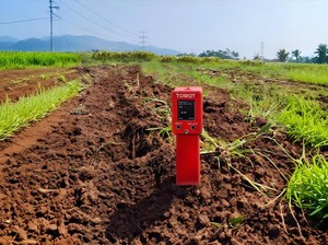Ini TOMOT, Alat Pengukur Unsur Hara Ciptaan Mahasiswa Tel-U