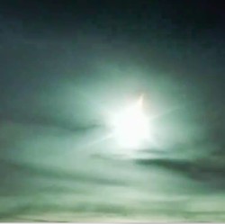 NASA Kecolongan, Asteroid Hantam Bumi Bakar Langit Filipina