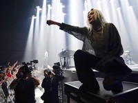 Linkin Park Umumkan Emily Armstrong sebagai Vokalis Baru