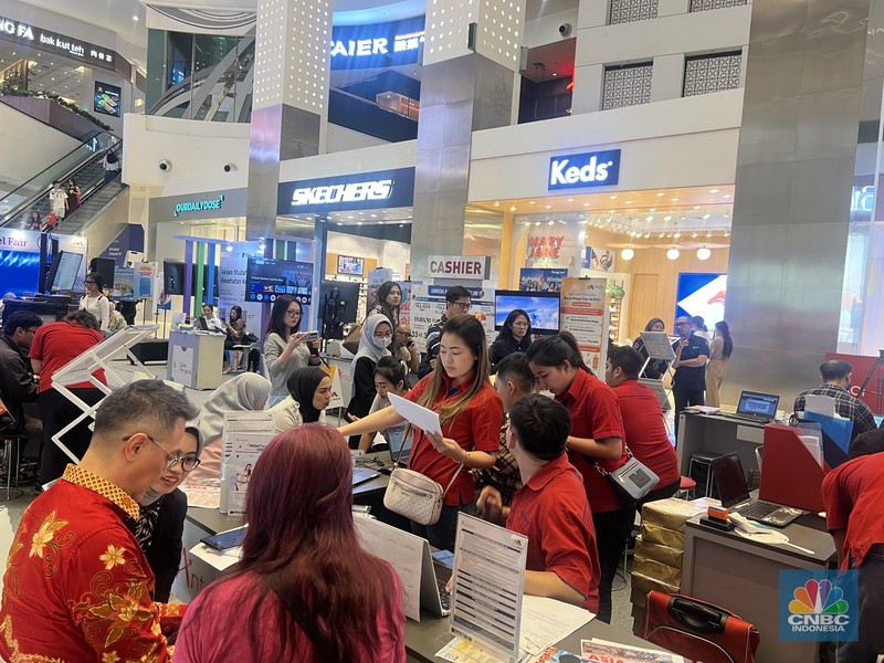 Setelah sukses pada Februari lalu, Mega Travel Fair Fase 2 kembali digelar oleh Bank Mega dan Antavaya Tour & Travel dari 2-8 September 2024. Setelah sukses pada Februari lalu, Mega Travel Fair Fase 2 kembali digelar oleh Bank Mega dan Antavaya Tour & Travel dari 2-8 September 2024. (CNBC Indonesia/Lynda Hasibuan)