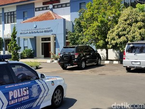 Jabar Hari Ini: Senyuman Murid yang Membawa Duka