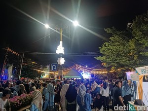 Ribuan Warga Lombok Tengah Padati Car Free Night di Praya