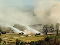 Penampakan Militer Gabungan RI, AS-Inggris Latihan Tembak di Situbondo