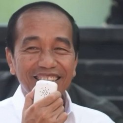 Momen Jokowi Tiba-Tiba Pamit dan Minta Maaf ke Warga