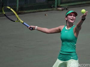 Menang Lawan Petenis Dunia Eugenie Bouchard, Ini Kata Luna Maya