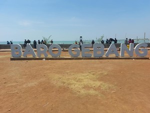 5 Alasan Pantai Baro Jadi Destinasi Seru di Cirebon
