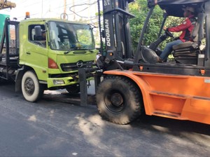 Truk Mogok di Surabaya Bikin Perjalanan KA Terlambat 1,5 Jam