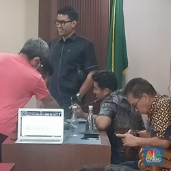 Curhat Bos Kompor Quantum Tahan Tangis: Jualan Drop-Daya Beli Turun