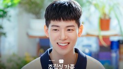 Foto-foto Bae Hyeon Seong di Drakor Family by Choice