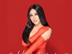 Lenny Hartono Bawakan Ulang Lagu Jodoh Pasti Bertemu yang Dipopulerkan Afgan Lenny Hartono Bawakan Ulang Lagu Jodoh Pasti Bertemu yang Dipopulerkan Afgan