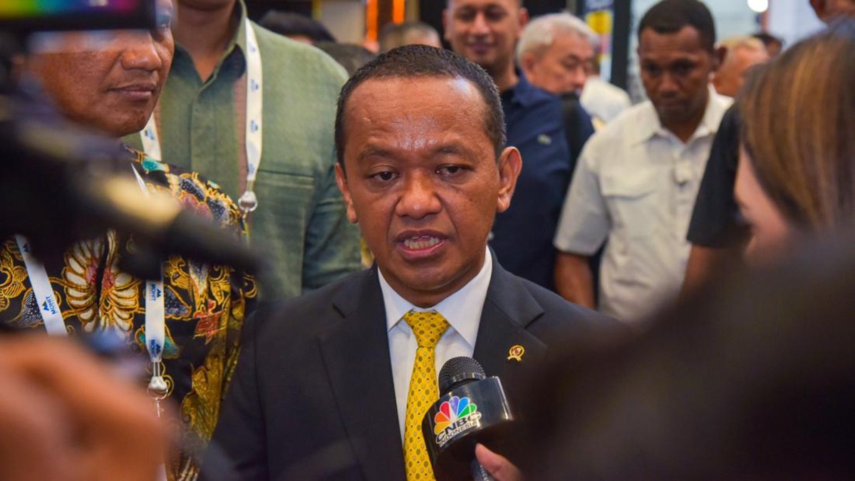menteri-esdm-bahlil-lahadalia-di-acara-coal-trans-di-nusa-dua-bali-senin-09092024-dok-kementerian-esdm_169 Bahlil Buka Suara Soal Kisruh Kadin Anindya Bakrie vs Arsjad Rasjid