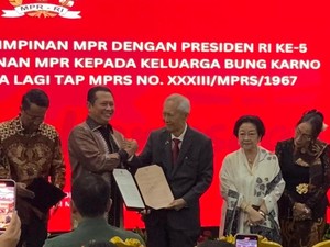 TAP MPRS 33/1967 Resmi Dicabut, Sukarno Tak Terbukti Dukung PKI