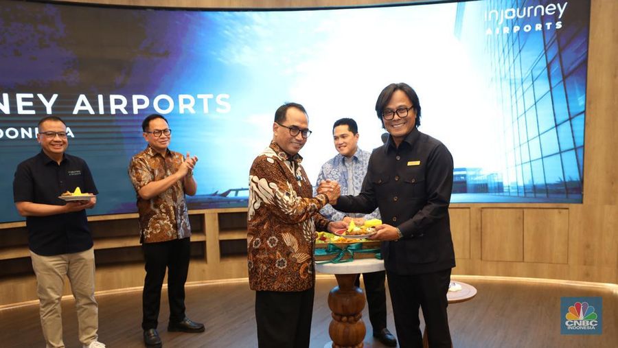 Peresmian Merger PT Angkasa Pura 1 dan PT Angkasa Pura 2 menjadi PT Angkasa Pura Indonesia, di kantor InJourney, Gedung Sarinah Lantai 14, Jakarta, Senin (9/9/2024). (CNBC Indonesia/Tri Susilo)