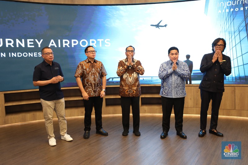Peresmian Merger PT Angkasa Pura 1 dan PT Angkasa Pura 2 menjadi PT Angkasa Pura Indonesia, di kantor InJourney, Gedung Sarinah Lantai 14, Jakarta, Senin (9/9/2024). (²©²ÊÍøÕ¾/Tri Susilo) Peresmian Merger PT Angkasa Pura 1 dan PT Angkasa Pura 2 menjadi PT Angkasa Pura Indonesia, di kantor InJourney, Gedung Sarinah Lantai 14, Jakarta, Senin (9/9/2024). (²©²ÊÍøÕ¾/Tri Susilo)