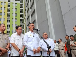 Heru Budi Sebut KAI Kurang Respons Bantu Bangun Rumah Korban Kebakaran Manggarai