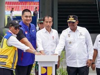 Jokowi Resmikan Renovasi dan Pembangunan 18 Venue PON XXI