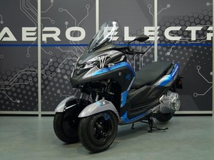 Kenalan Sama WMC300+, Skuter Listrik Tiga Roda Kembaran Yamaha Tricity