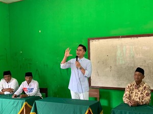 Fokus Pendidikan, Radityo Egi Biayai Anak Putus Sekolah di Lampung Selatan