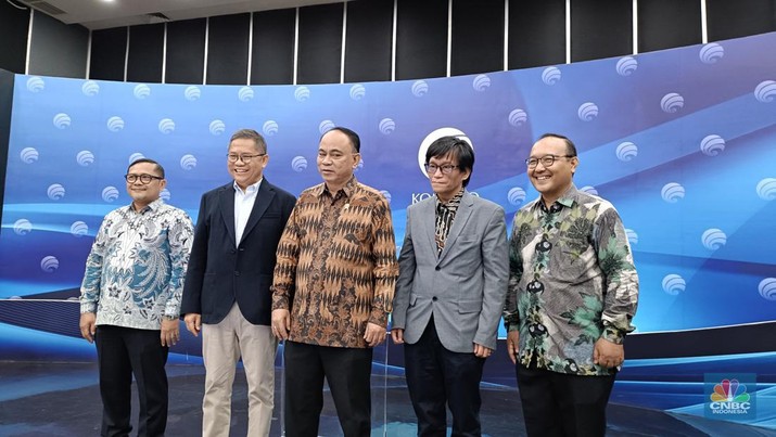 Chairman Nexticorn Foundation, Rudiantara dalam acara konferensi pers Nexthub Global Summit, di kantor Kementerian Kominfo, Jakarta, Selasa (10/9/2024). (CNBC Indonesia/Novina Putri Besari)