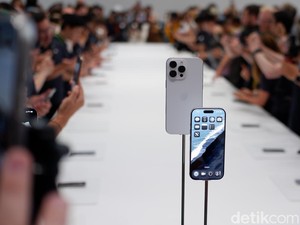 Terungkap! Apple Buru-buru Kirim 600 Ton iPhone dari India ke AS