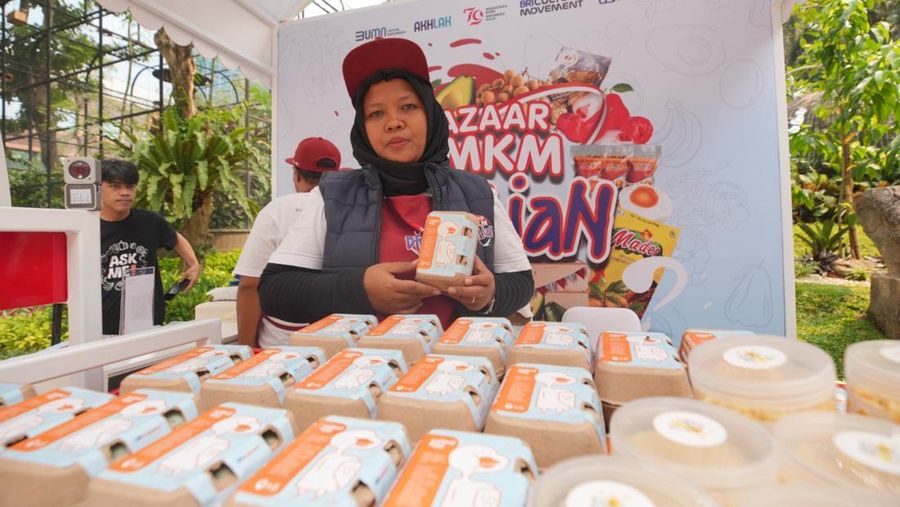 Klaster Telur Asin Abinisa di Desa Sujung, Kecamatan Tirtayasa, Kabupaten Serang, Banten, berhasil meningkatkan kapasitas usaha masyarakat