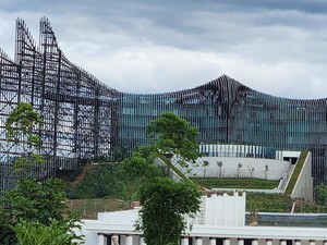 Akhirnya Patung Istana Garuda IKN Mulai Berubah Jadi Warna Hijau!