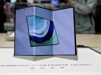 HP Mahal Huawei Laku Keras Bak Kacang Goreng, iPhone Minggir