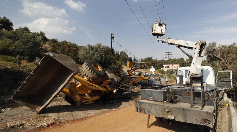 Suasana pasca serangan Israel di Masyaf, provinsi Hama, Suriah,Senin (9/9/2024). (REUTERS/Firas Makdesi)