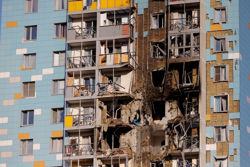 Serangan udara Ukraina menghantam bangunan tempat tinggal warga di Moskow, Rusia. (REUTERS) Serangan udara Ukraina menghantam bangunan tempat tinggal warga di Moskow, Rusia. (REUTERS)