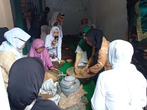 Tradisi Mipis Boreh, Ritual Kecantikan ala Keraton Kasepuhan Cirebon