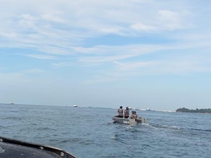 Bakamla Usir 5 Kapal Ikan Tiongkok yang Labuh Jangkar di Perairan Batam