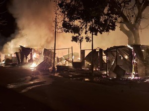 10 Tempat Usaha di Pasar Alok Sikka Terbakar