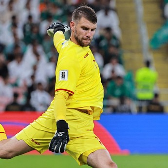 Maarten 'Spider' Paes: Kiper Jago & Bintang Timnas Indonesia