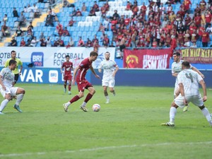 Diimbangi Persib, Pelatih PSM Heran Suporter Tim Tamu Hadir di Batakan