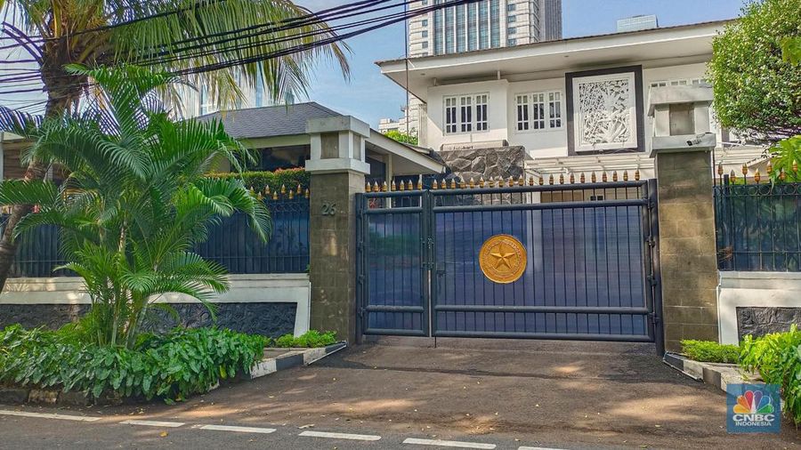 Rumah Dina Menteri Kelautan dan Perikanan Sakti Wahyu Trenggono di Widya Chandra V No. 26, Selasa (10/9/2024). (CNBC Indonesia/Martyasari Rizky)