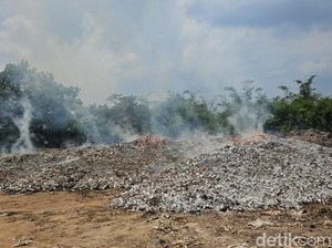 28 Juta Lebih Batang Rokok dan 2 Ribu Liter Miras Dimusnahkan di Lampung