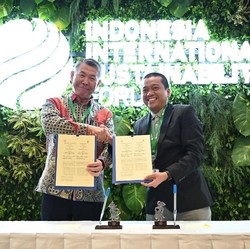 Kurangi Emisi Karbon, Pabrik Ajinomoto Gunakan Listrik Bersih PLN